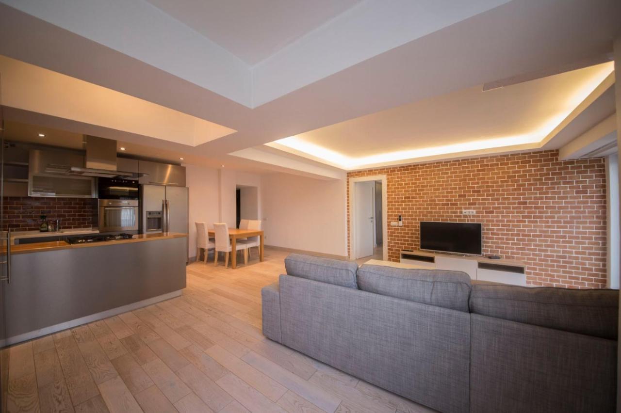Unirii Center By Olala Homes