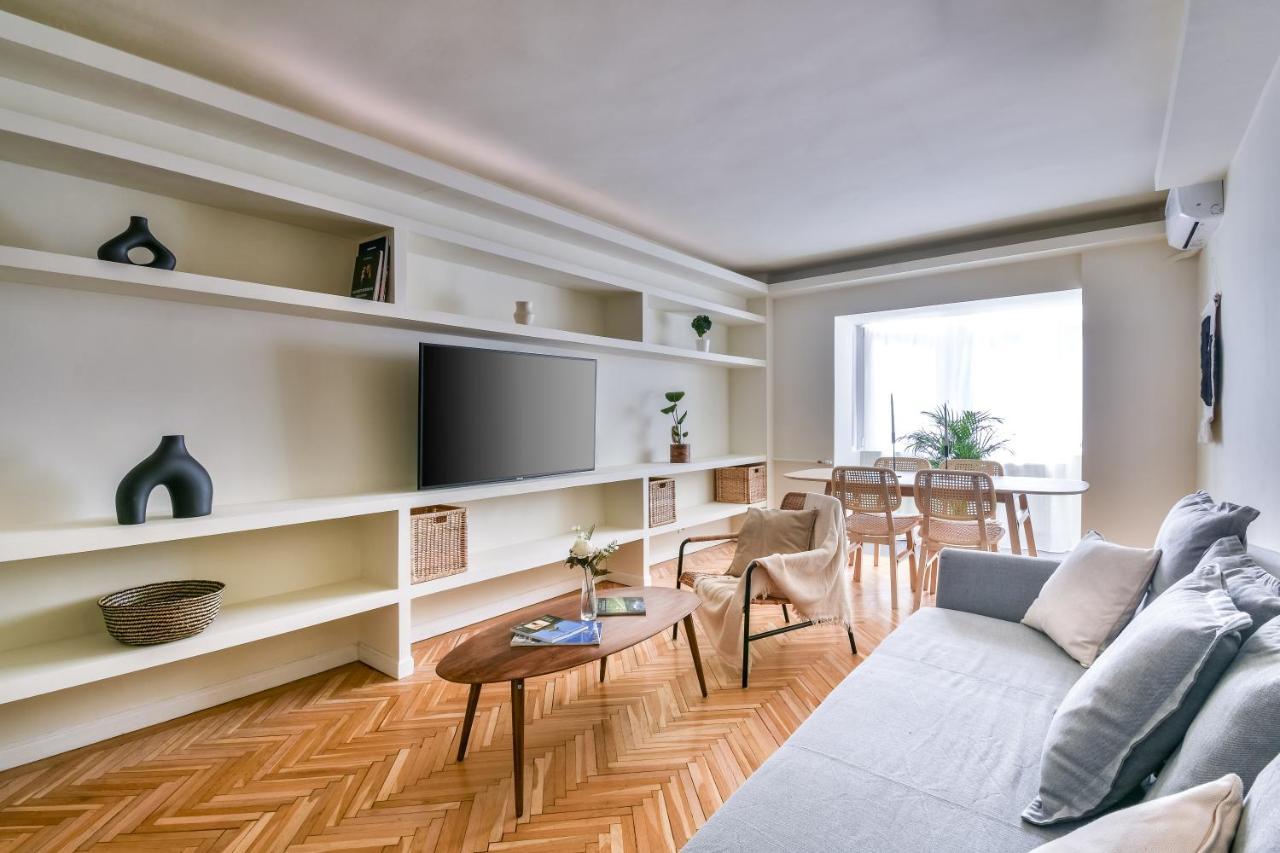 Unirii Center By Olala Homes *