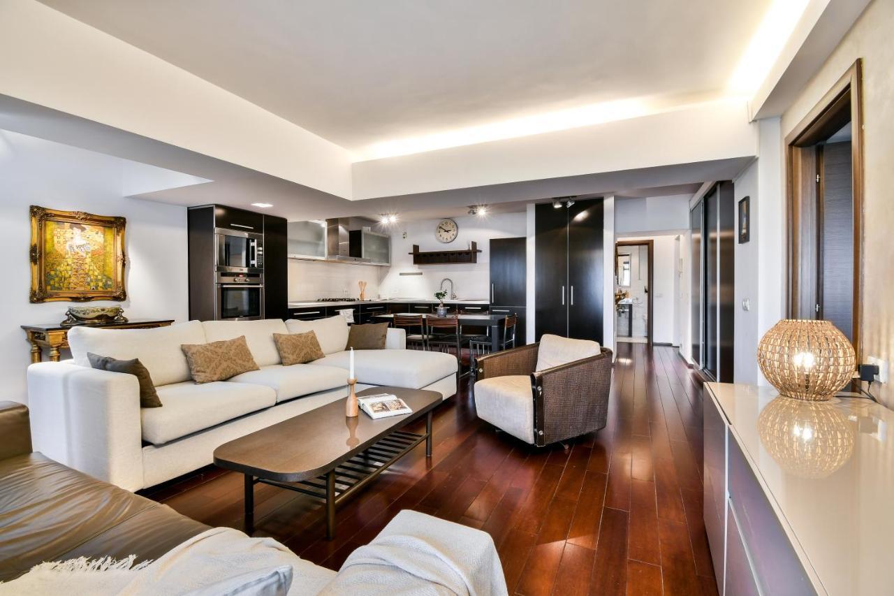 Unirii Center By Olala Homes *